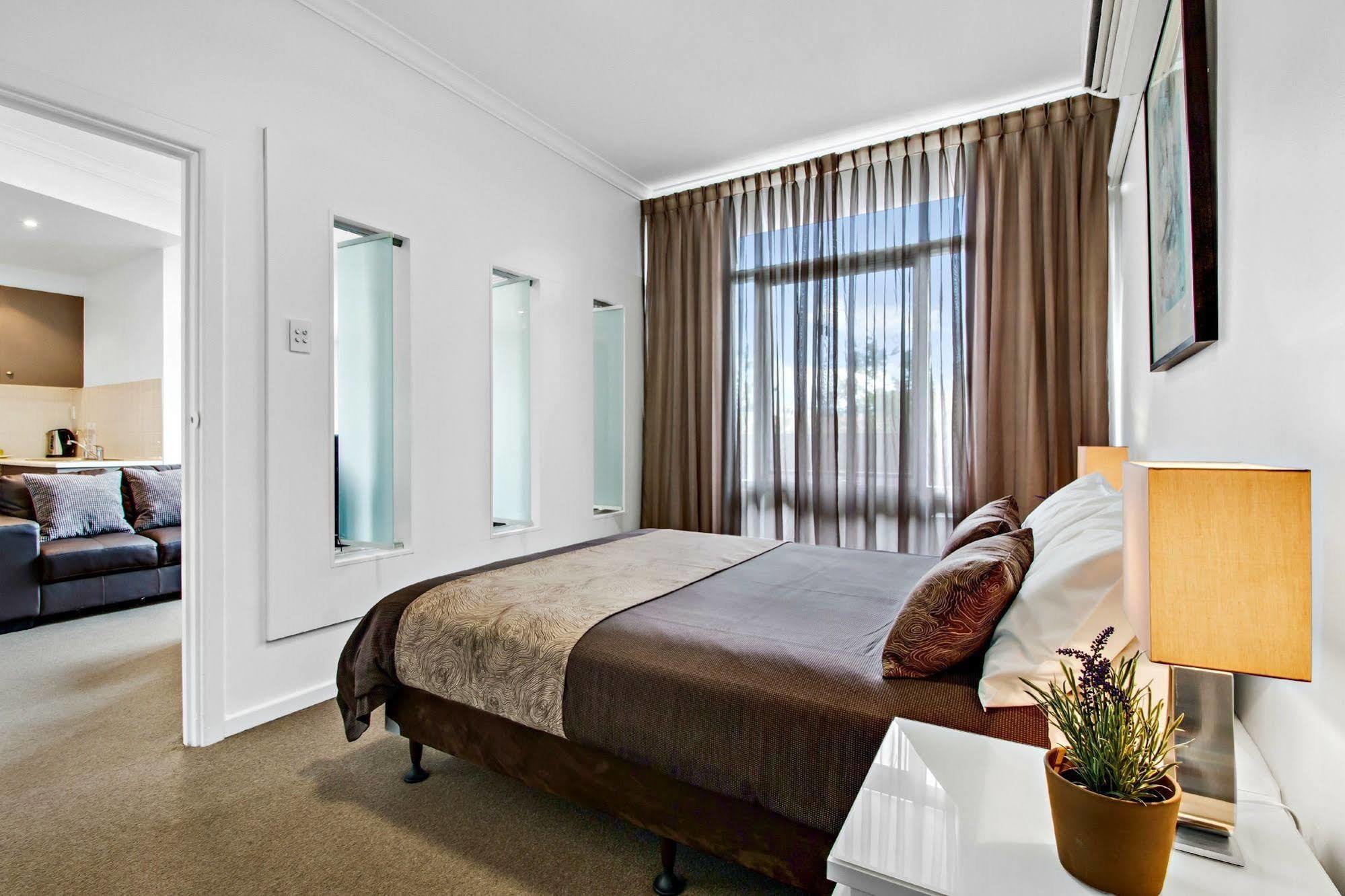 Adelaide Dress Circle Apartments - Ward Street Exterior foto